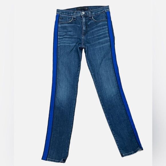 Veronica Beard Kate 10"
Skinny With Blue Tuxedo Stripes; Size 27/4 - Picture 9 of 10